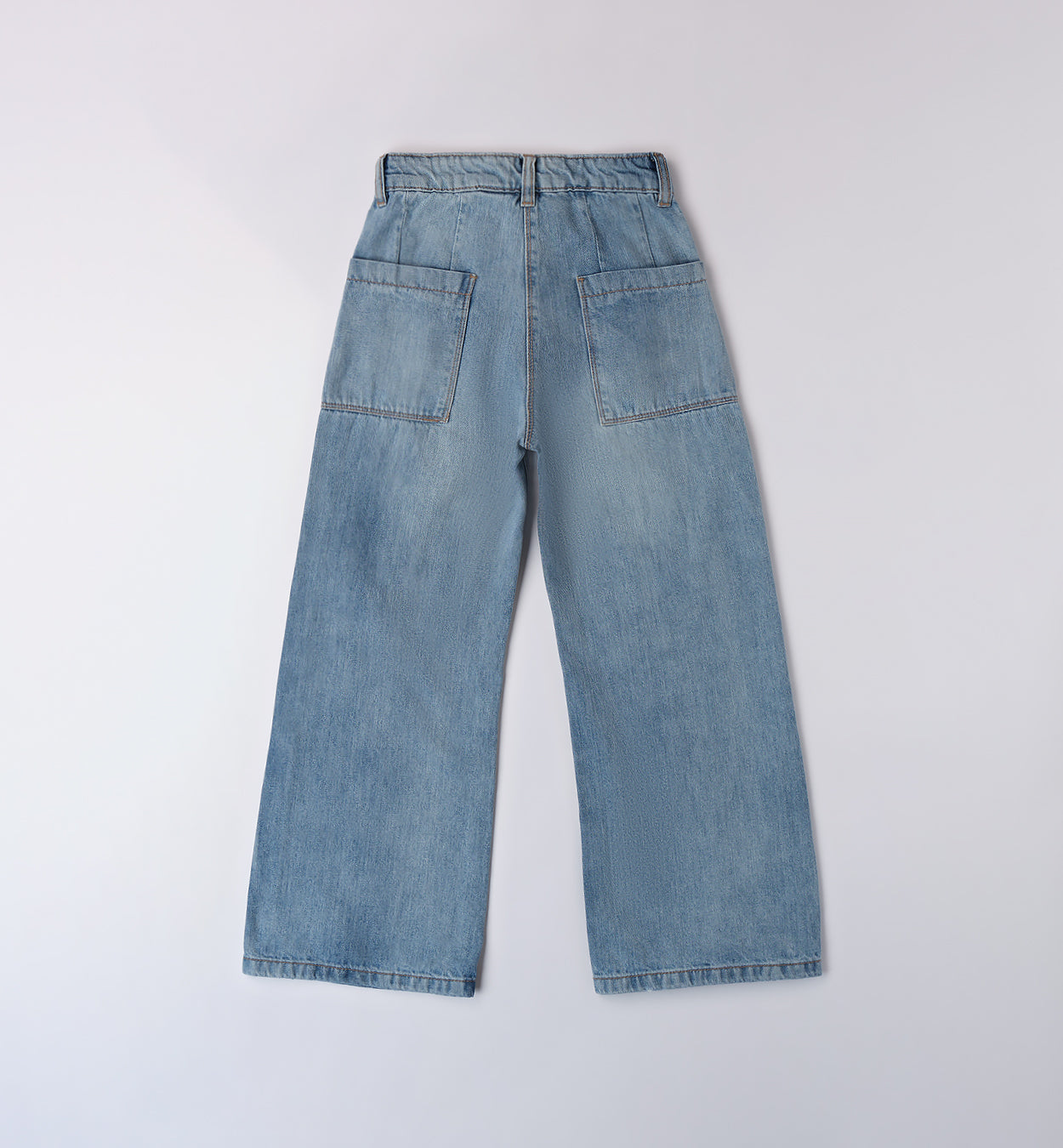 Jeans strappato