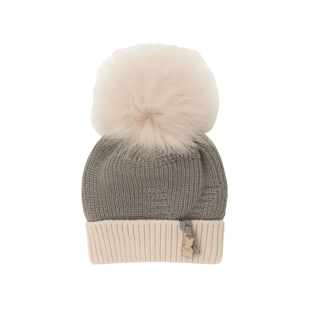 IB52 - Cappellino con ponpom