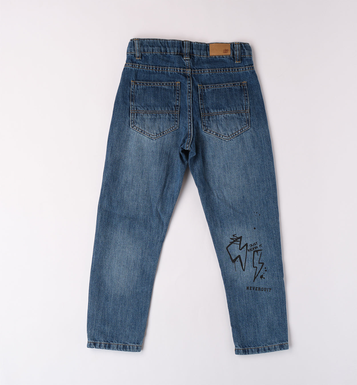 Restart Jeans c scritte